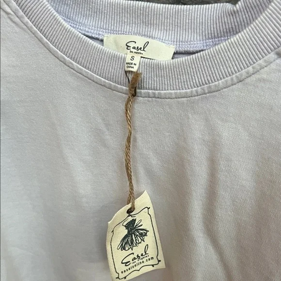 Easel NWT Light Purple/lavender Lace/Crochet Accent Sweatshirt - Picture 5 of 6